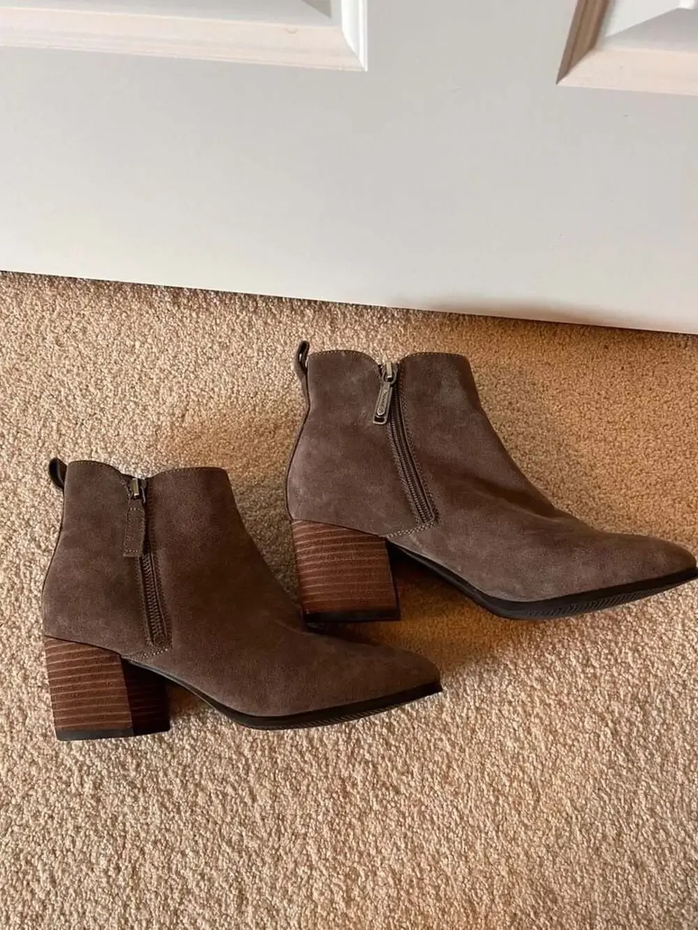 Blondo Siena Ankle Bootie Waterproof Dark Taupe Suede Womens‎ Size 9.5